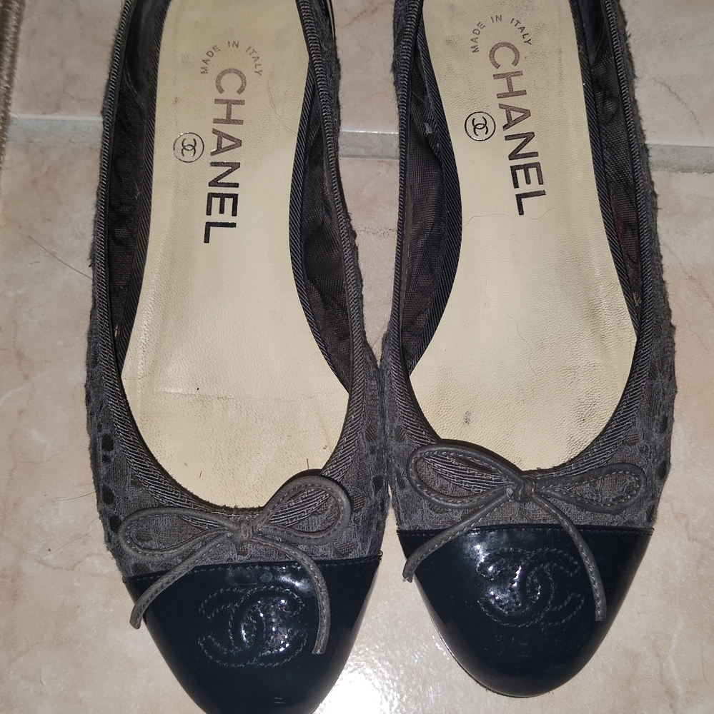 Chanel lace flats